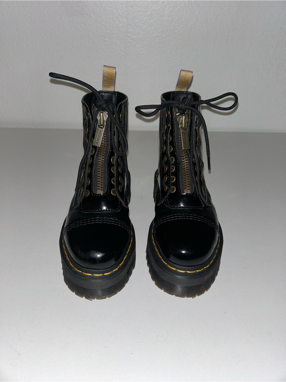 Dr. Marten Sinclair platform combat boots women’s size 7